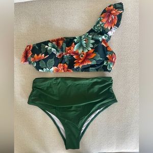 Cupshe Swimsuit